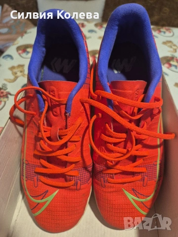 Спортни обувки Nike, снимка 3 - Маратонки - 54013790