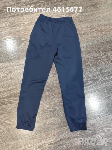 долнище на Nike, снимка 4 - Детски анцузи и суичери - 55742696