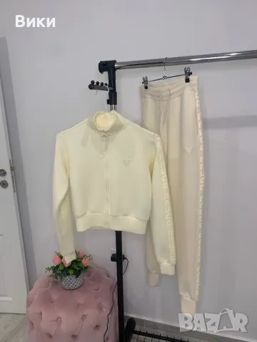 Спортен екип на Guess размер XS-S