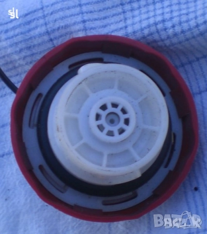 Капачка за резервоар Mercedes/Мерцедес ML W164,W164, снимка 5 - Части - 38961966
