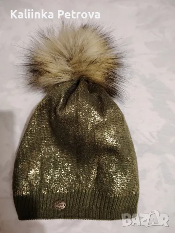 Дамска зимна шапка. , снимка 2 - Шапки - 56465825