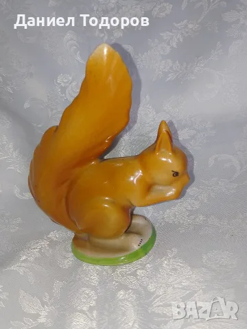 Старa Българска Порцелановa Фигурa - Катерица 🐿️ , снимка 4 - Колекции - 56272829