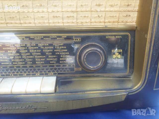 GRUNDIG 1055W/3D  1955г  Радио, снимка 6 - Радиокасетофони, транзистори - 29515915