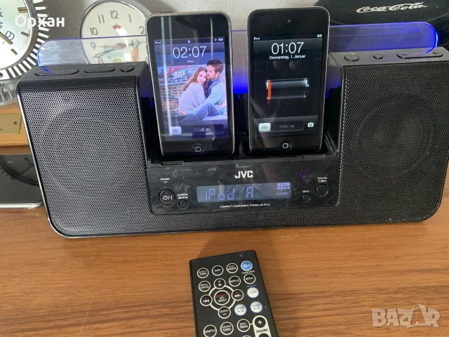 Продавам докинг система с FM радио JVC NX-PN10