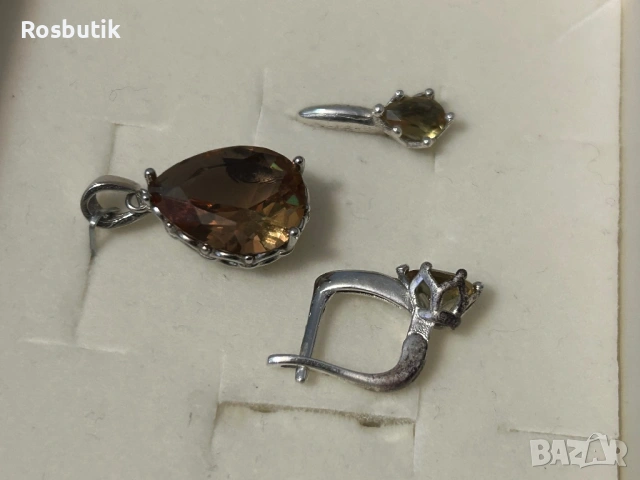 Сребърен комплект обици и медальон със Султанит , снимка 5 - Бижутерийни комплекти - 53260437