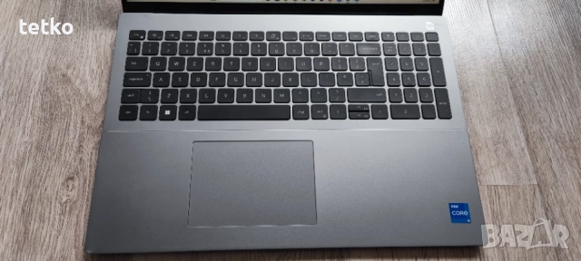 16" ULtrabook Dell Vostro Intel Core i5-1240P /16GB DDR4/512SSD , снимка 2 - Лаптопи за работа - 56302375