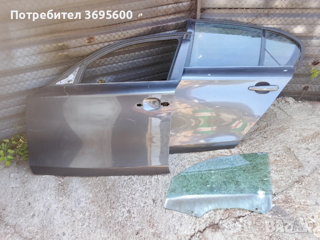 BMW e87 БМВ е87 сиви врати предна задна лява шофьорска врата шофьорско ляво стъкло