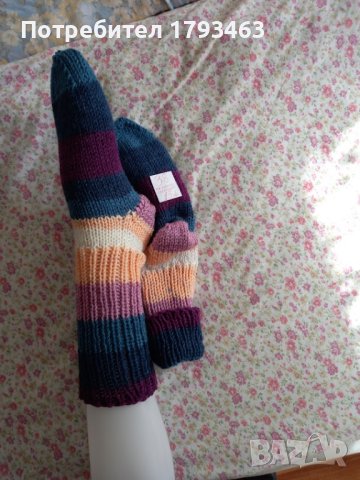 Ръчно плетени дамски чорапи размер 38, снимка 2 - Дамски чорапи - 42902694