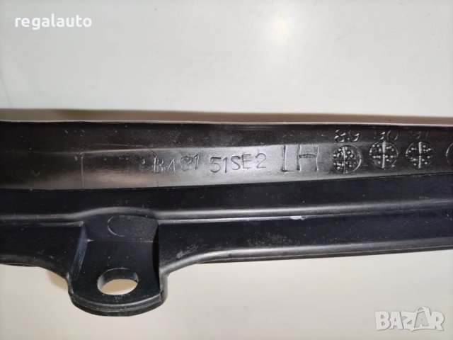 B48151SE1A,B48151SE2A,уплътнение ляво и дясно фар MAZDA 323 F 1991-1994, снимка 4 - Части - 47806408