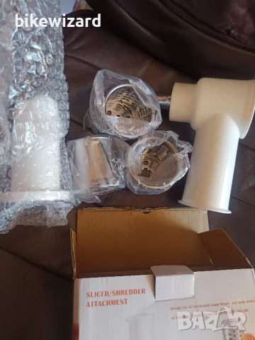 Накрайник ренде с три приставки за KitchenAid SM-50/50BC/50R НОВО, снимка 2 - Миксери - 50998453