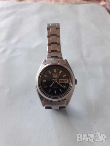 Стар дамски механичен часовник , снимка 3 - Антикварни и старинни предмети - 29719559