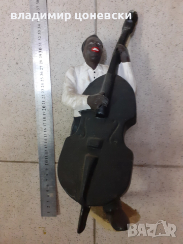 Статуетка контрабасист,фигура от смола, снимка 2 - Статуетки - 52730734