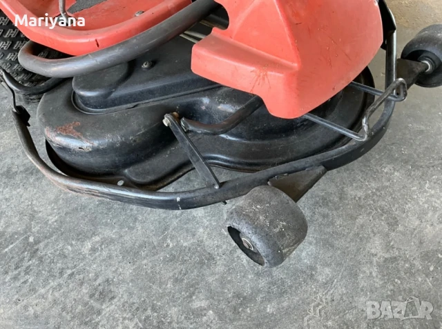 Косачка за трева Husqvarna Rider 13 C, снимка 9 - Градинска техника - 51343562