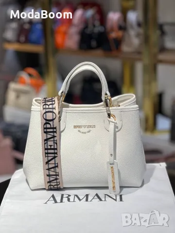 Emporio Armani дамски чанти Различни цветове , снимка 2 - Чанти - 48945984