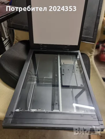 CanoScan Lide 300, снимка 2 - Друга електроника - 55987445