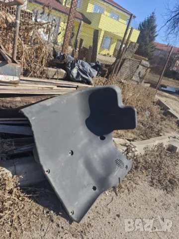 Капак пластмаса за кабина на Камацу телескопичен товарач , снимка 2 - Индустриална техника - 49080904