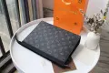 Louis Vuitton Pochette Voyage MM , снимка 4