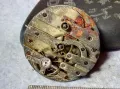 МЕХАНИЗЪМ от СТАР РЯДЪК МОДЕЛ ШВЕЙЦАРСКИ ДЖОБЕН ЧАСОВНИК с РИМСКИ ПОРЦЕЛАНОВ ЦИФЕРБЛАТ 49654, снимка 1