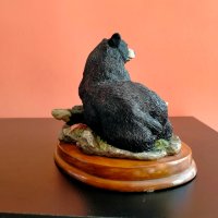 Колекционерска декоративна фигура Черна мечка с малко мече, снимка 4 - Колекции - 40160185