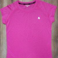 Спортна дамска тениска , снимка 1 - Тениски - 44380760