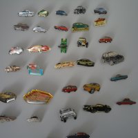 Колекция от 32 стари автомобилни значки кола авто, снимка 2 - Колекции - 29817629