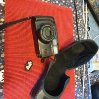Carena Super-Zoom 105 е фотоапарат за моментални снимки с вариообектив, снимка 1 - Антикварни и старинни предмети - 42051165