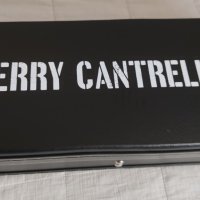 Нов куфар за китара Les Paul Epiphone Jerry Cantrell, снимка 2 - Китари - 44450071