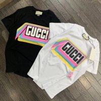Gucci дамска тениска, снимка 1 - Тениски - 42919338