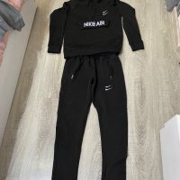 Nike Мъжки Екип, снимка 1 - Спортни дрехи, екипи - 44286416