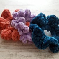 Цветни страхотни скрънчи ластик за коса от плетиво, снимка 4 - Аксесоари за коса - 31586478