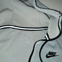 Nike  fleese  tech. Юношеско  Горнище  XL, снимка 2 - Детски анцузи и суичери - 39616357