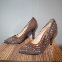 Нови велурени обувки на ток 37 номер пролетни капучино бежови, снимка 3 - Дамски елегантни обувки - 29151977