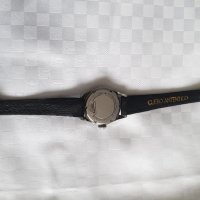 Дамски часовник Tissot Jubileum, снимка 9 - Антикварни и старинни предмети - 42842849
