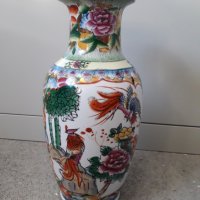 Китайска порцеланова ваза, снимка 1 - Вази - 31278955