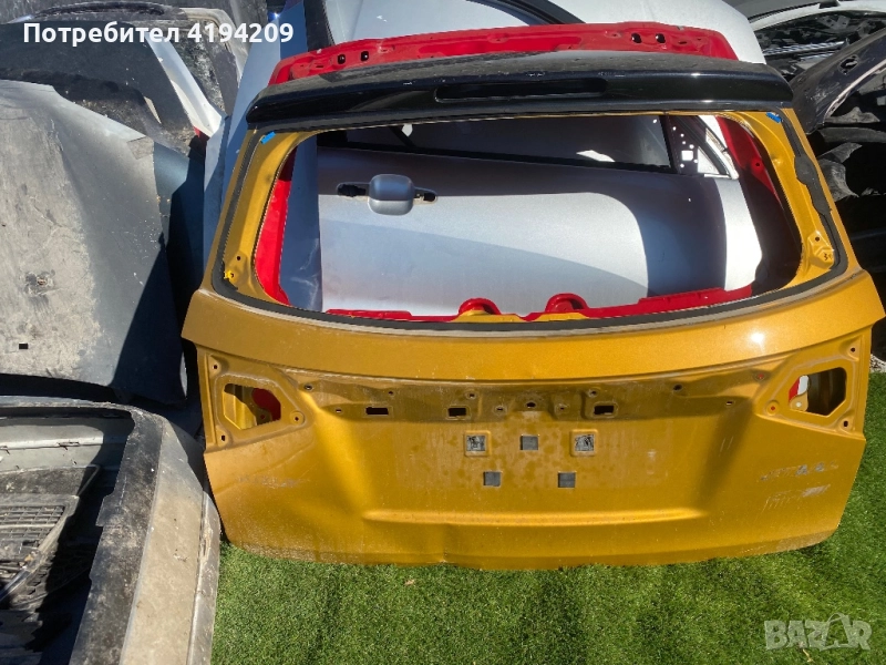 Vitara заден капак (забележка), снимка 1