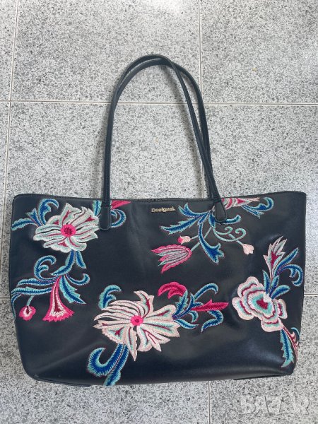 Дамска чанта desigual, снимка 1