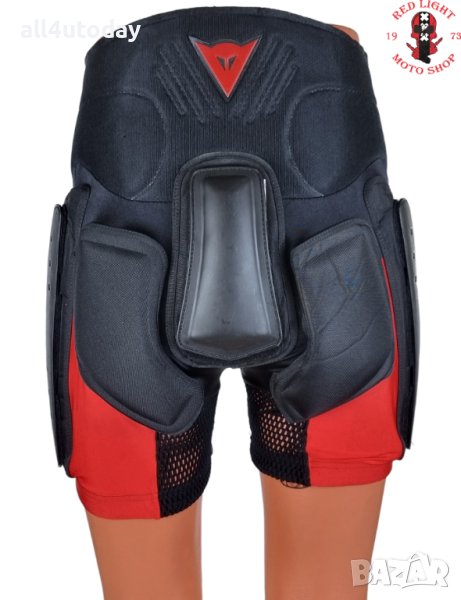 №3807 Dainese НОВИ Протекторни шорти за ски, сноуборд, мото спортове и др., снимка 1