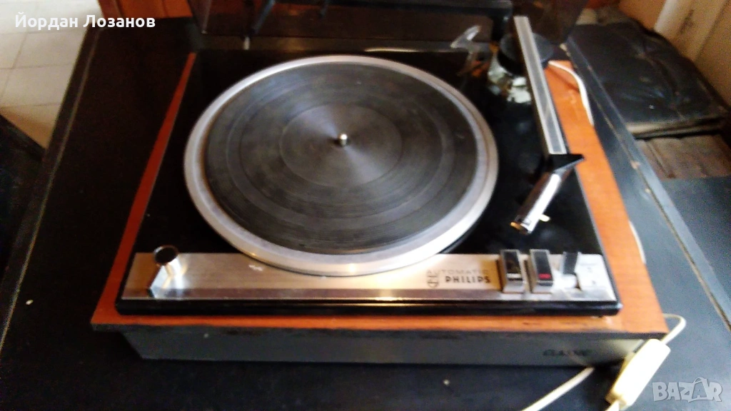 Грамофон Philips , снимка 1