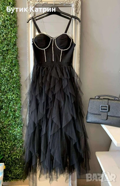 Великолепна рокля с тюл , снимка 1