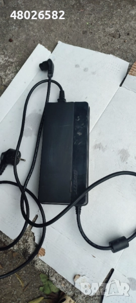 Зарядно Giant , снимка 1