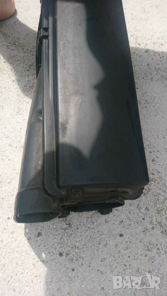 Кутия въздушен филтър за Mercedes w211 2002-2006 , снимка 1