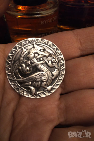 Авторски изумителен сребърен медальон дракон , снимка 1