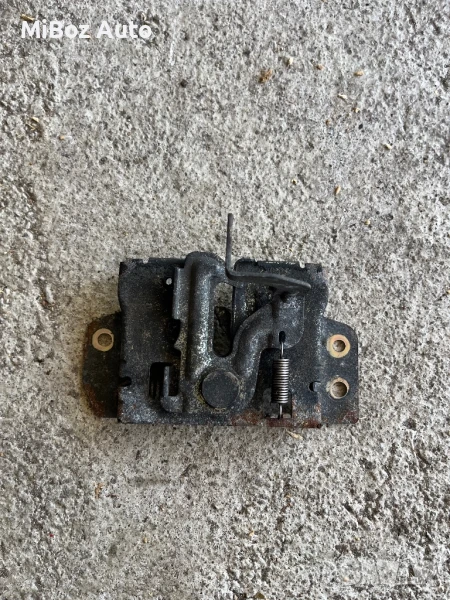 Брава преден капак Мицубиши Аутлендър 2 Mitsubishi Outlander (2006-2012), снимка 1