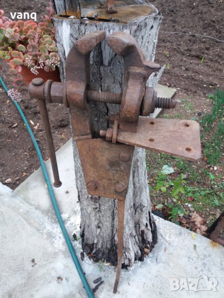 Старинно възрожденско ковашко менгеме стяга, снимка 1