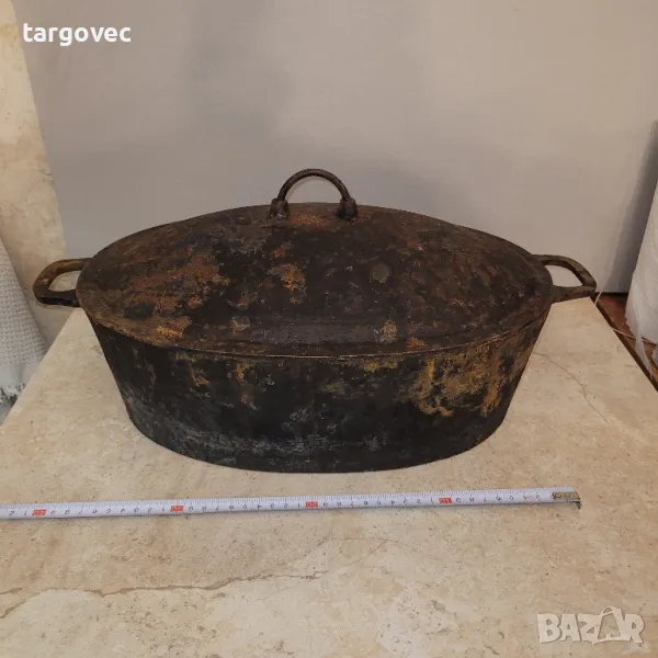 огромен старинен чугунен съд за печене, снимка 1