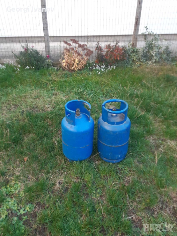 Продавам 2бр. газови бутилки, снимка 1