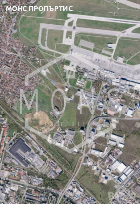 Терен подходящ за промишлено и жилищно строителство в района на Летище София., снимка 1