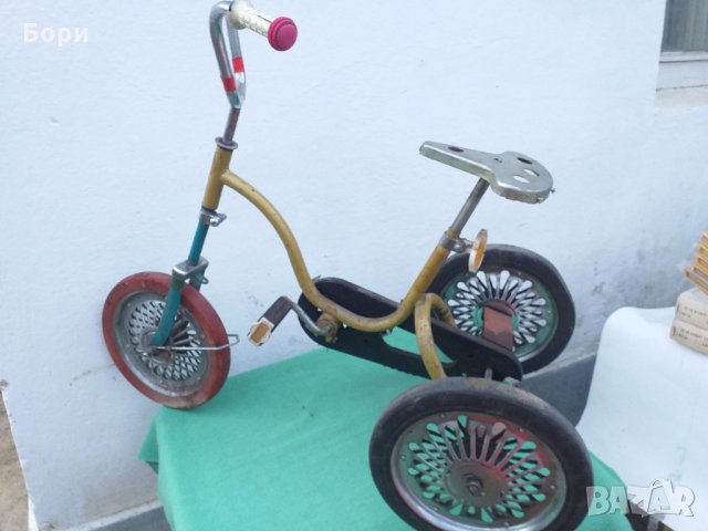 Детско колело триколка, снимка 1 - Детски велосипеди, триколки и коли - 31533926