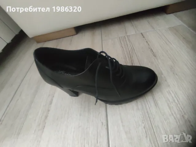 Кожени дамски обувки номер 38, снимка 2 - Дамски боти - 49815074