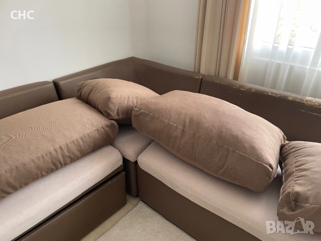 Ъглов разтегателен диван с размери 270/230 см. Холова гарнитура., снимка 13 - Дивани и мека мебел - 52352004